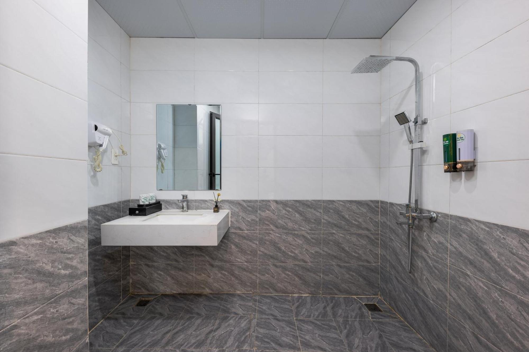 Cat Ba Green Pearl Hotel Dong Khe Sau Экстерьер фото